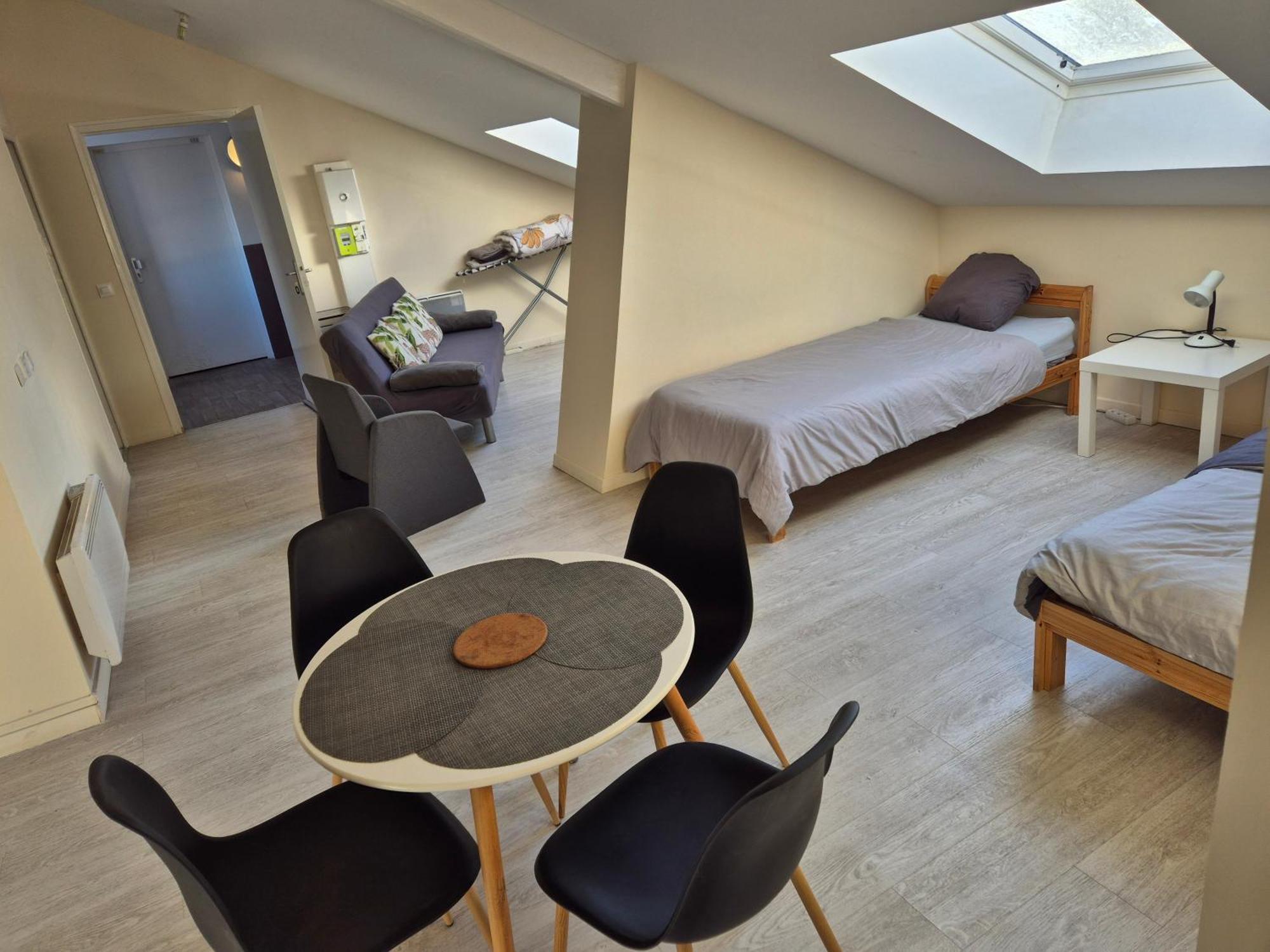 Epernay Capital De Champagne Apartamento Quarto foto